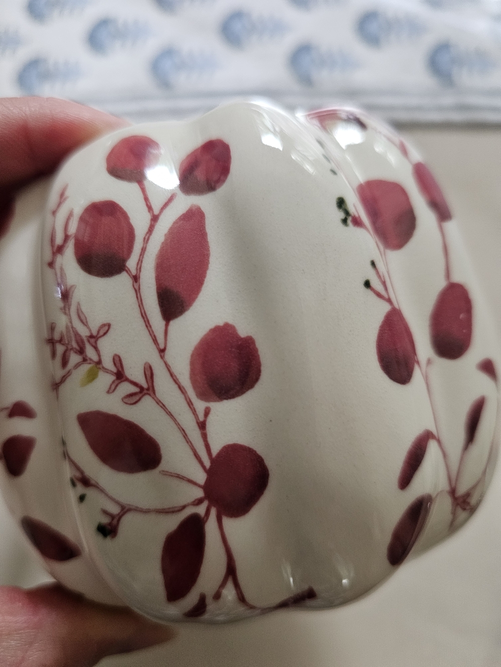NWT Anthropologie White Floral Botanical Pumpkin Mug - Picture 10 of 13